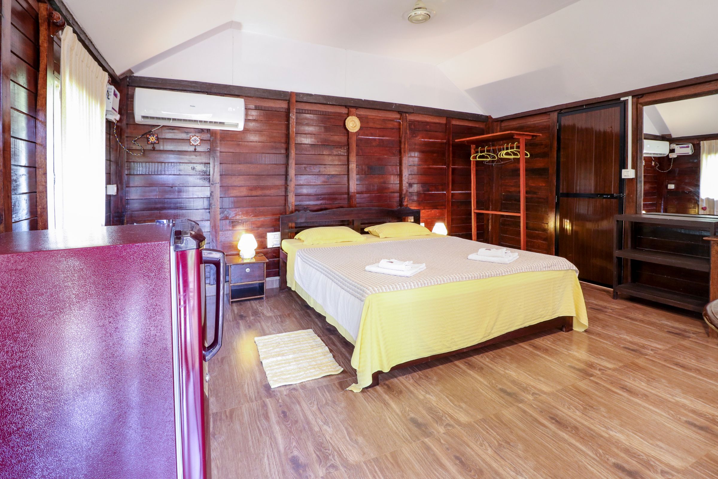Terra Rossa | Rooms & Cottages - Tap to explore photos