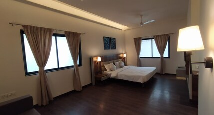 Hotel City Point Executive Lodging Room Type - Classic AC room