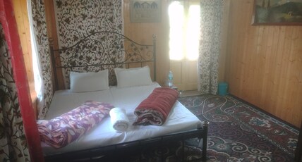 House & Home Room Type - Double super Deluxe Room
