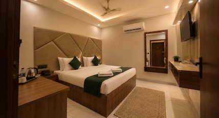 Hotel Dev Vilas 600 Metres from Taj Mahal Room Type - Premium double or twin room Hotel Dev Vilas 600 Metres from Taj Mahal Room Type - Premium double or twin room