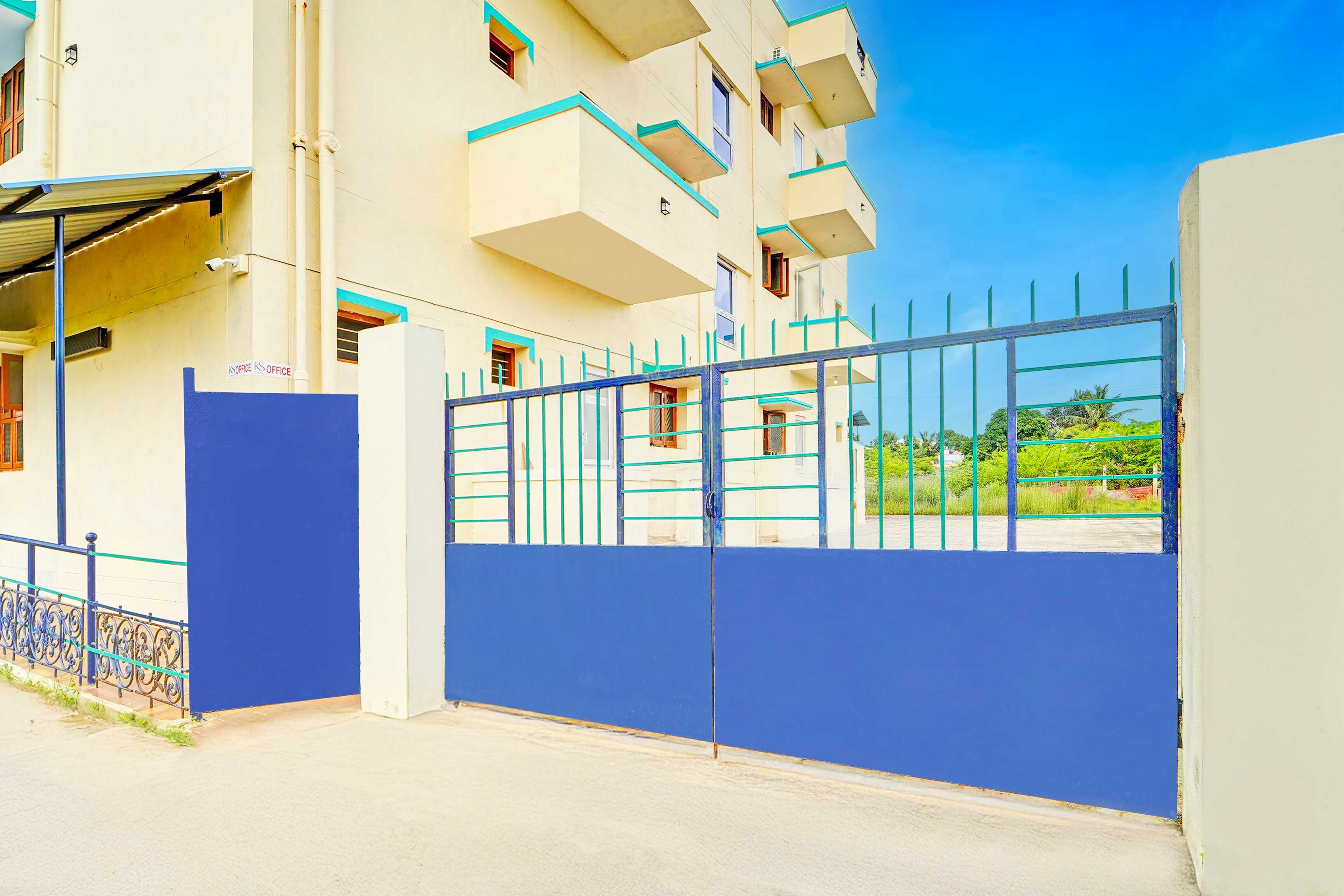 Townhouse Vaigai Riverview Madurai Formerly Vijaya Garden - Tap to explore photos