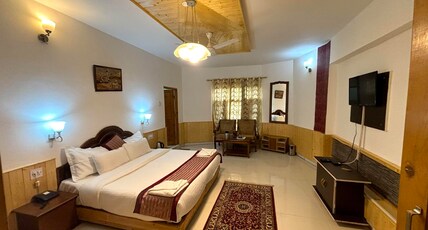 Countryside Himalayan Resort Room Type - Superior Deluxe Room with Balcony