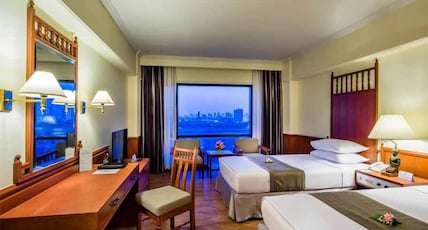 Bangkok Palace Hotel Room Type - Superior Double or Twin Room with Bathtub Bangkok Palace Hotel Room Type - Superior Double or Twin Room with Bathtub