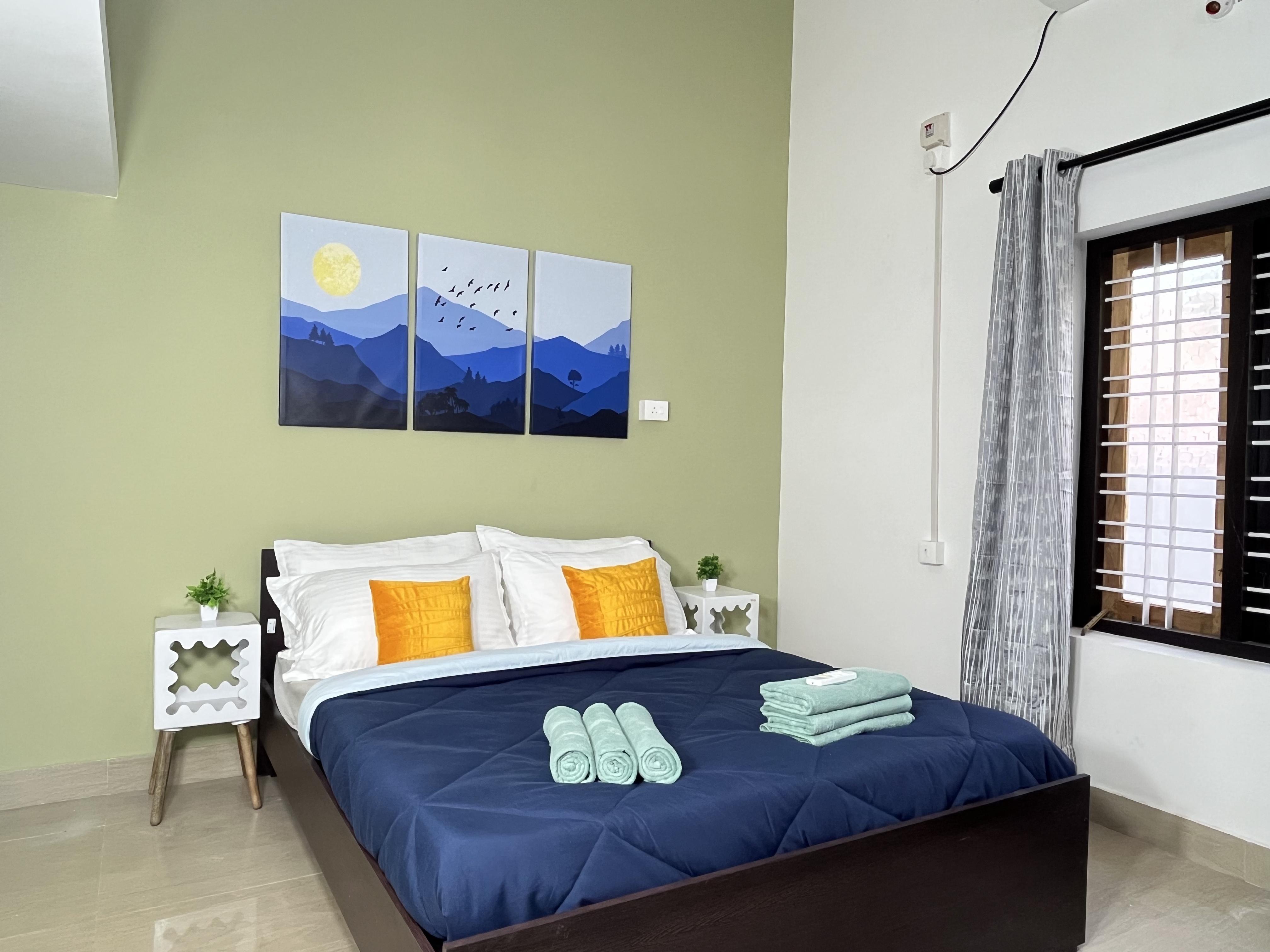Coastal Haus 5 Min to Beach AC 4 BHK Foosball - Tap to explore photos