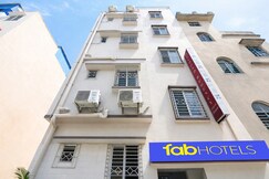 FabHotel Diamond Regency