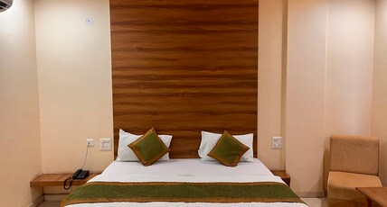 Hotel Narayana Room Type - DOUBLE SUPERIOR