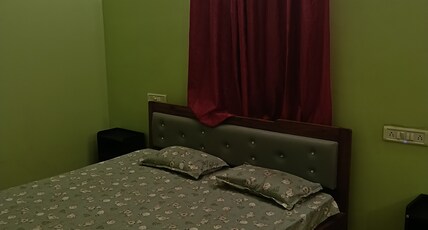 The Nirvana Palace Room Type - Bedroom 205