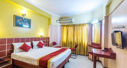 Hotel Anand Regency Room Type - Deluxe Double AC Room