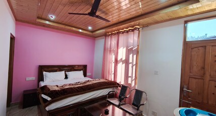 Arcadian Grove Room Type - Deluxe private room with hill view