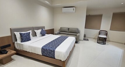 Hotel Centrum Room Type - Deluxe Room