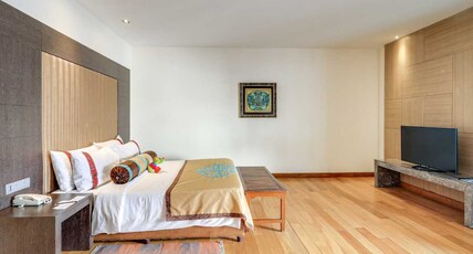 The Lalit Great Eastern Kolkata Room Type - Premier King Room