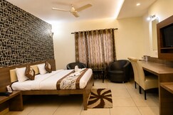 Address of Hotel Sunshine Inn