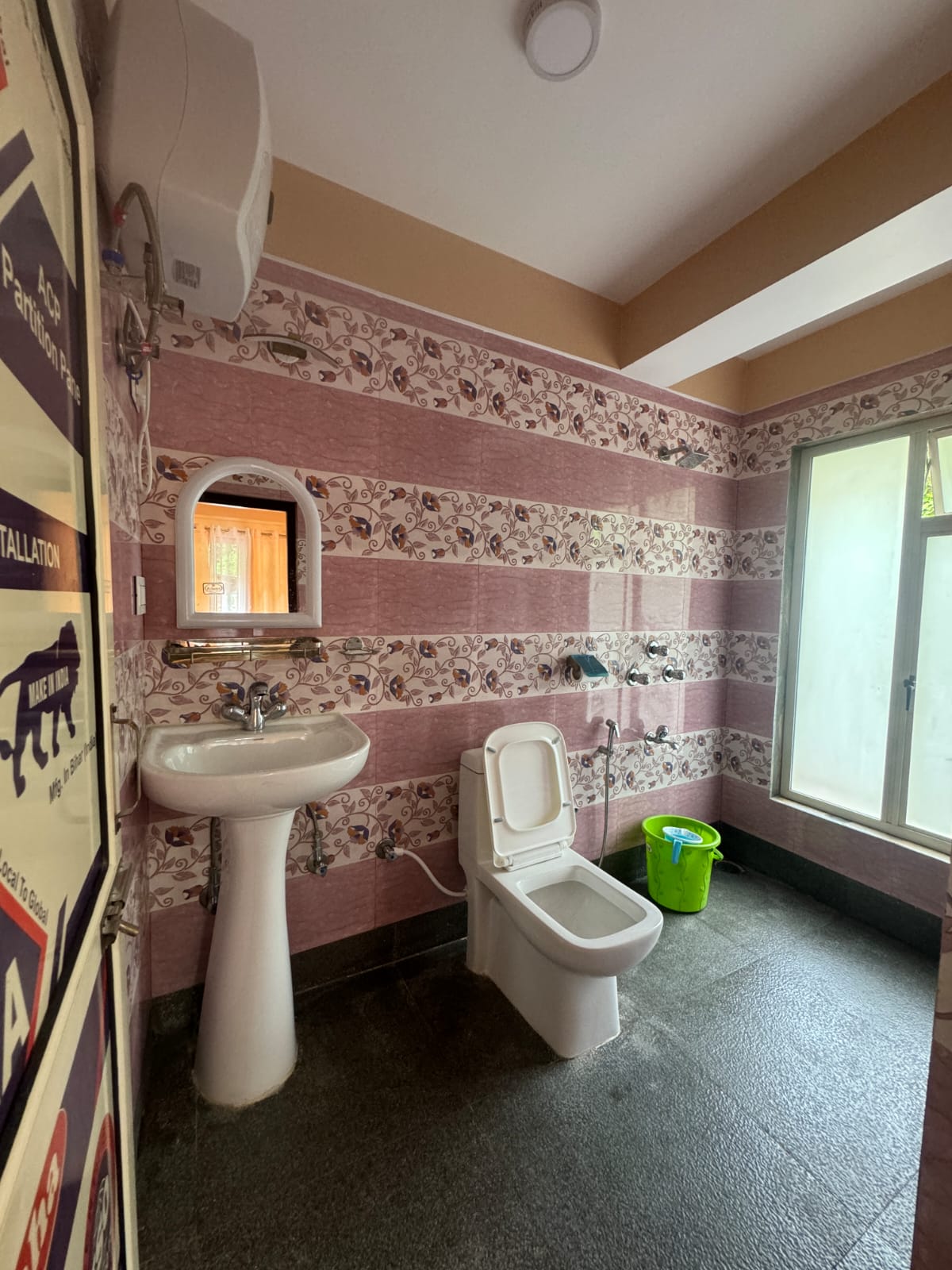 RUDRANSH HOMESTAY - Tap to explore photos