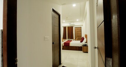 GK RESIDENCY Room Type - Deluxe AC Room