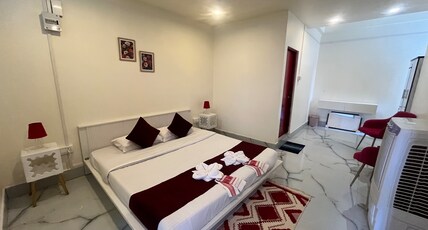 The haven bliss crimson single room Room Type - Crimson