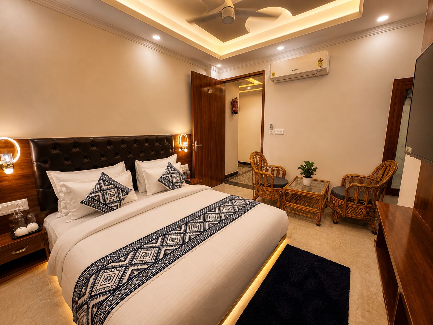 Sitara Premium Gangotri Palace Near Laxman Jhula - Tap to explore photos