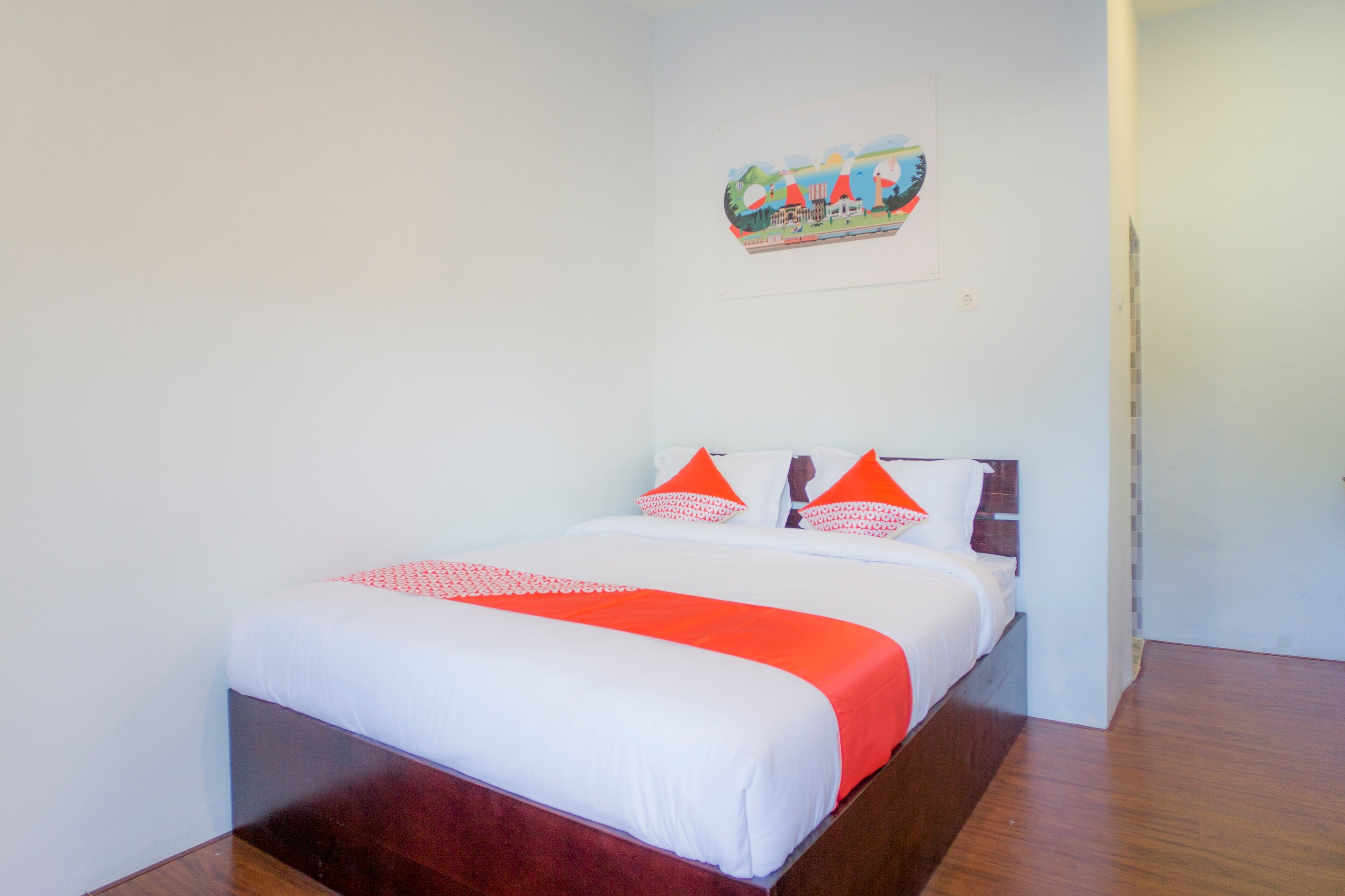 Hotel O Citra Anggrek - Tap to explore photos