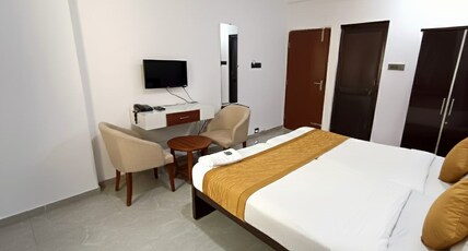 Raahi Serviced Apartment Room Type - Deluxe Room