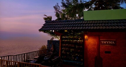 SKY FRAME Room Type - Sea-View Honeymoon Suite