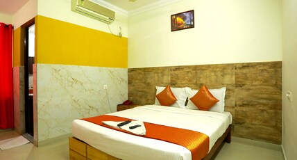 A V Residency Room Type - Deluxe AC Double Room