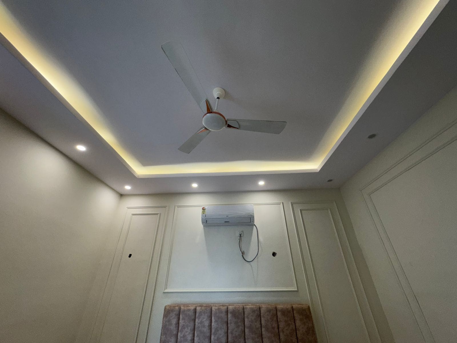 The Soulyard Farmstay Entire 4 BHK With Pool - Tap to explore photos