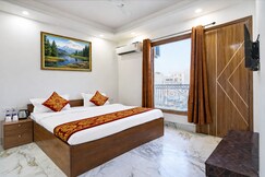 Mauryan Elite Hotel, Ignou Road