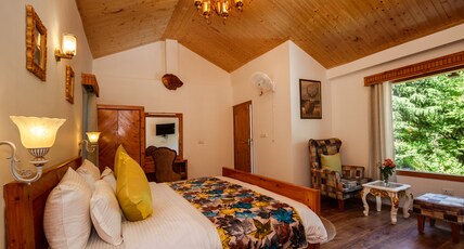 Mary's Cottages | Rooms & Wi-Fi Room Type - royal family suite private entire 2 bed room