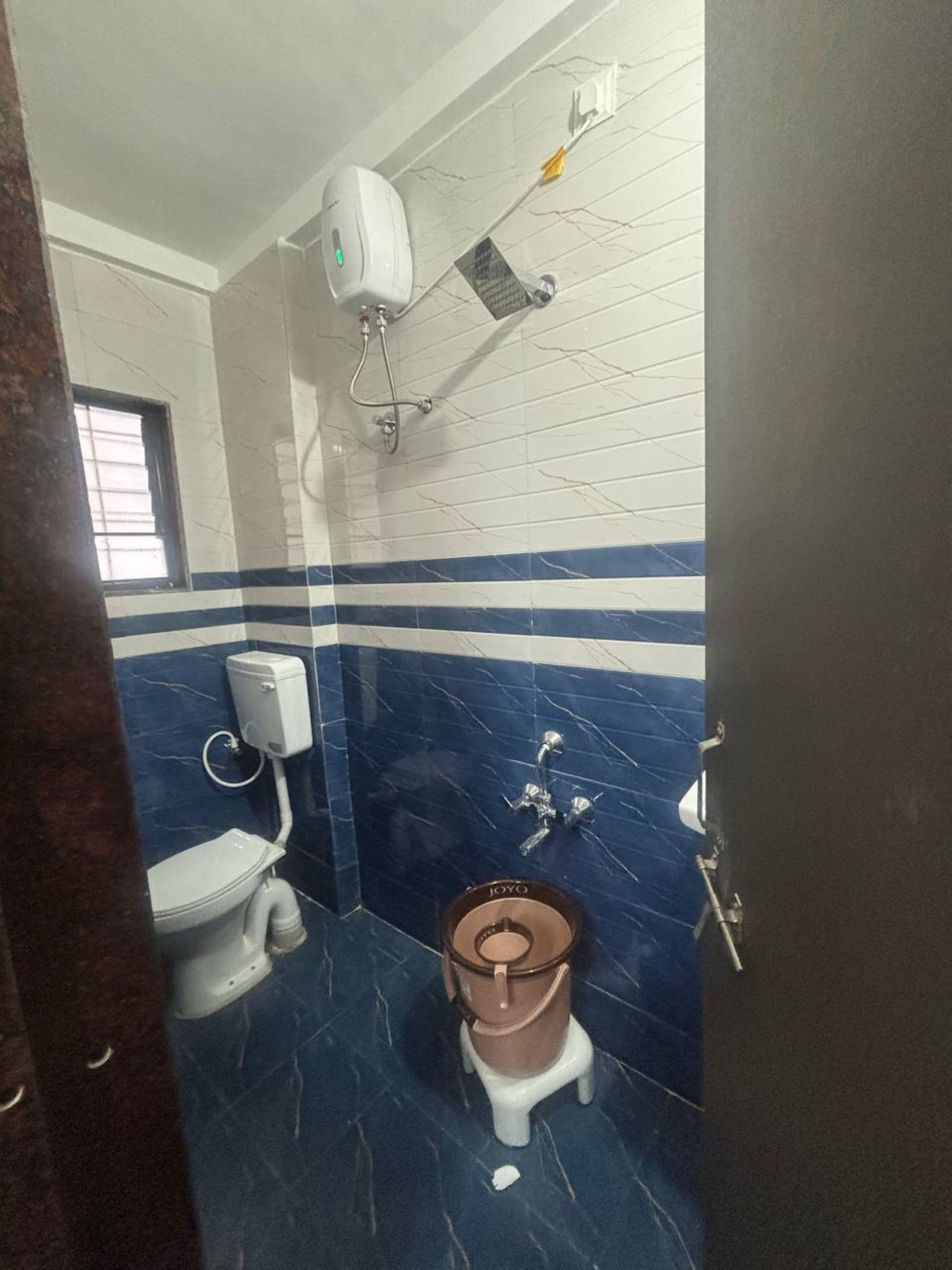 Studio Comfy stay 4 by near Kharadi by Sunshine Comfort Stay - Tap to explore photos