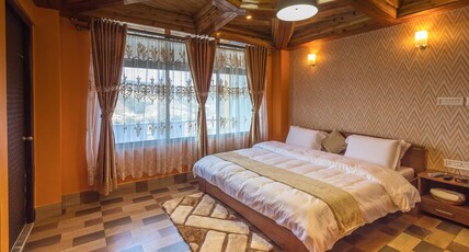 Labana Hotel Room Type - Executive Double Bed Room with Mountain View