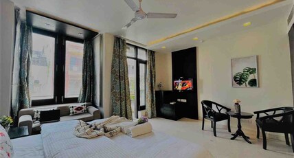 Bluo Stays-Greater Kailash Room Type - Studio - M Block Mkt @ Greater Kailash Bluo Stays-Greater Kailash Room Type - Studio - M Block Mkt @ Greater Kailash