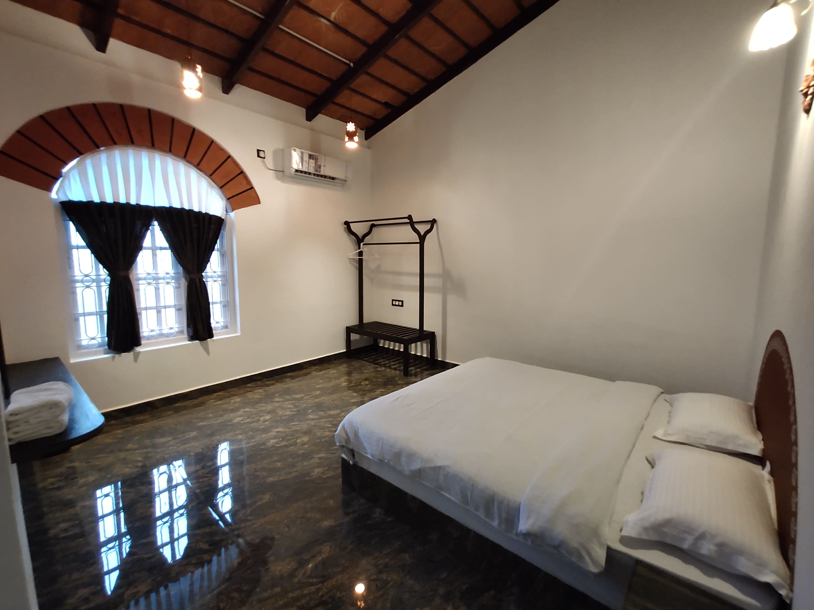 Prarthana Heritage | Rooms & Homely Meals - Tap to explore photos