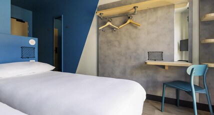 ibis Budget La Rochelle Room Type - Bedroom with 2 single beds