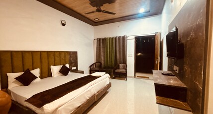 Rajaji Retreat Resort Room Type - Super Deluxe Room