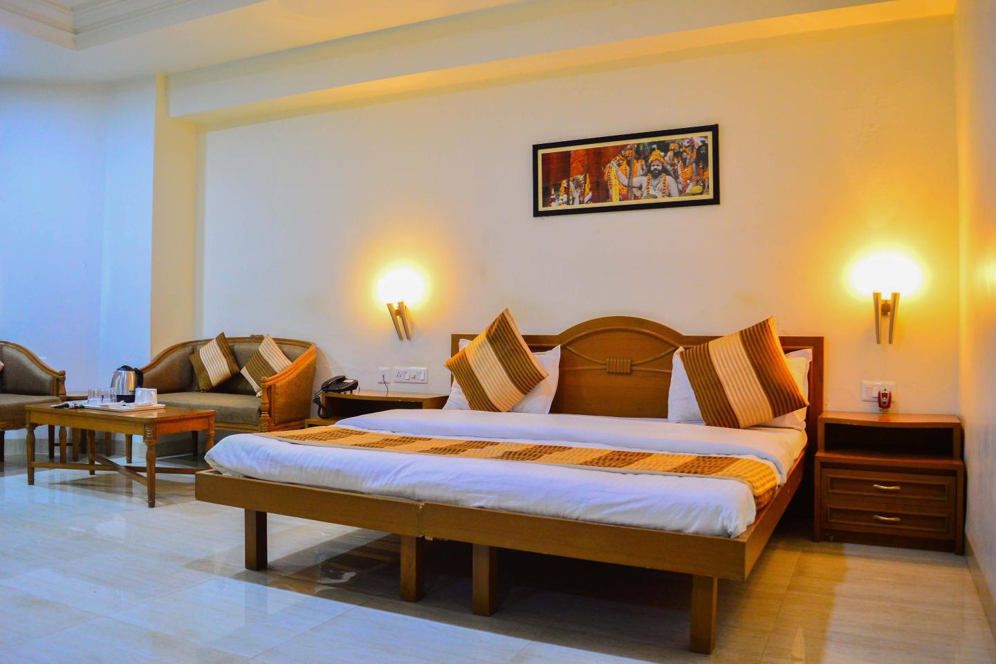 Hotel Ashray - Tap to explore photos