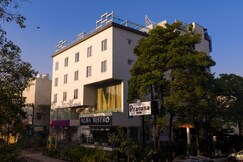 Address of Pravasa Hotel Indore