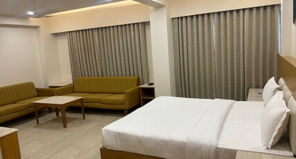 HOTEL FLOURISH INTERNATIONAL Room Type - Presidential Suit