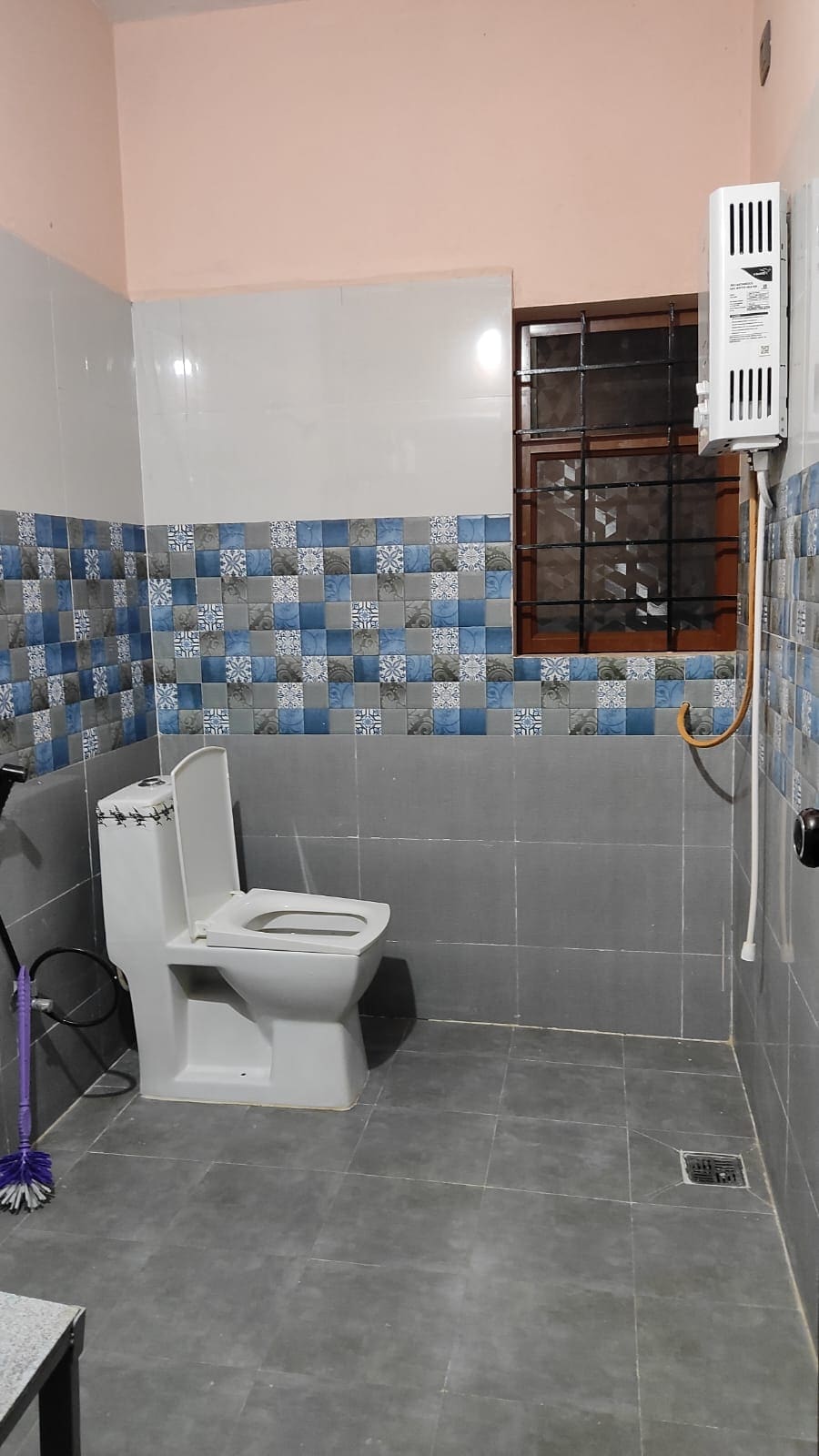 Kund stay - Tap to explore photos