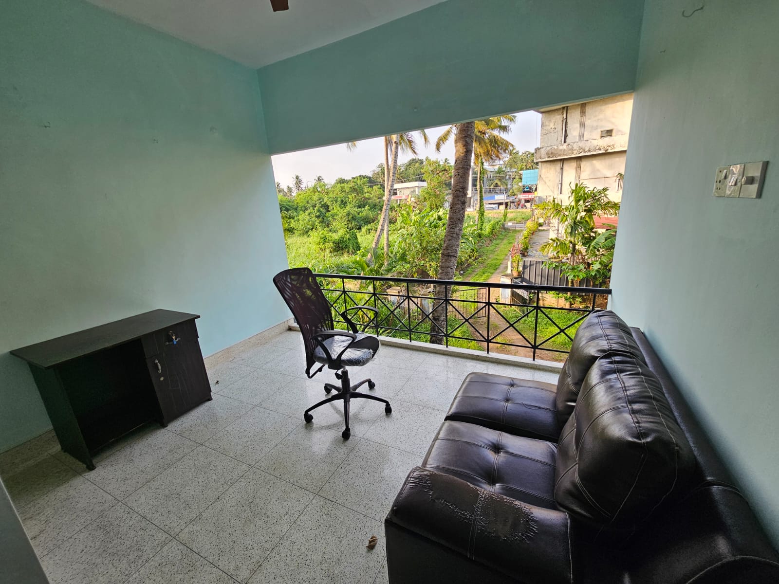 South Stay 2BHK near Padmanabhaswamy Temple - Tap to explore photos