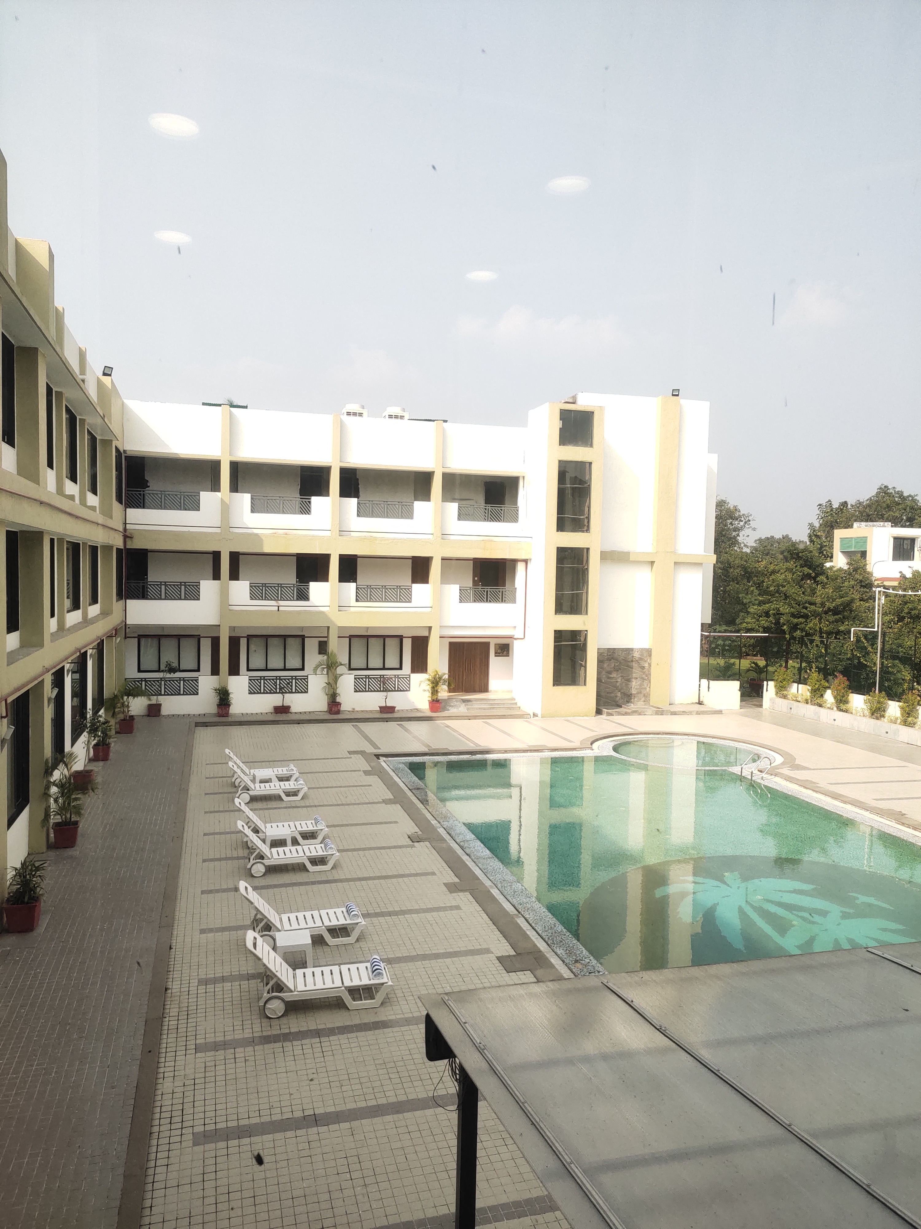 Inspira resort - Tap to explore photos