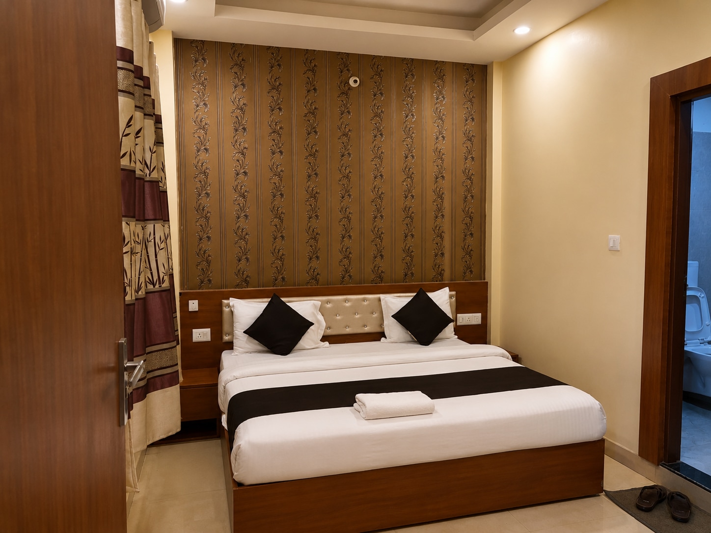 Hotel Maya Palace Ayodhya Bypass Bhopal - Tap to explore photos