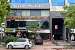 Hotel Maple Tree