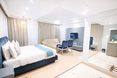 Hotel Signature Grand