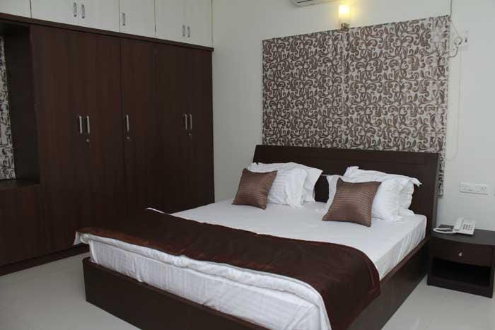 Blue Berry Service Apts-3BHK - Tap to explore photos