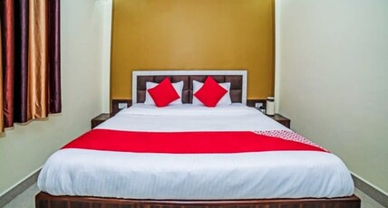 Sanskar Guest House Room Type - Deluxe Non-AC