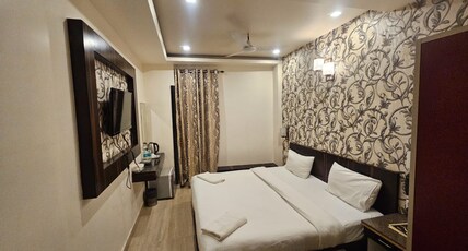 Hotel Varanasi Heritage Room Type - Premium Room