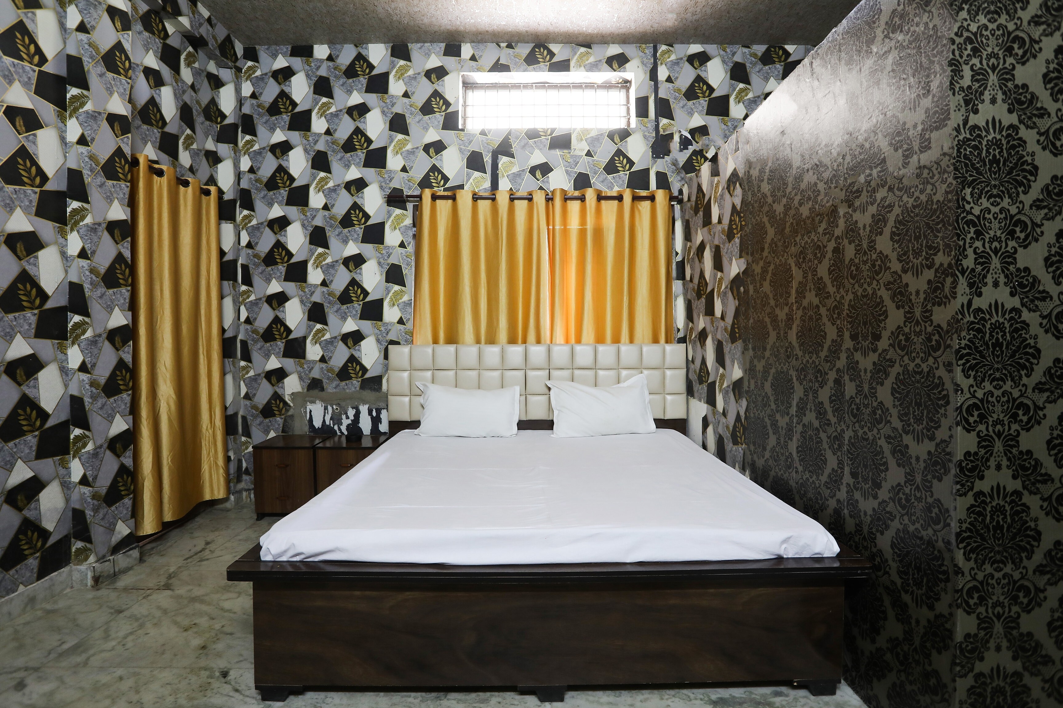 Hotel O LIZNA - Tap to explore photos