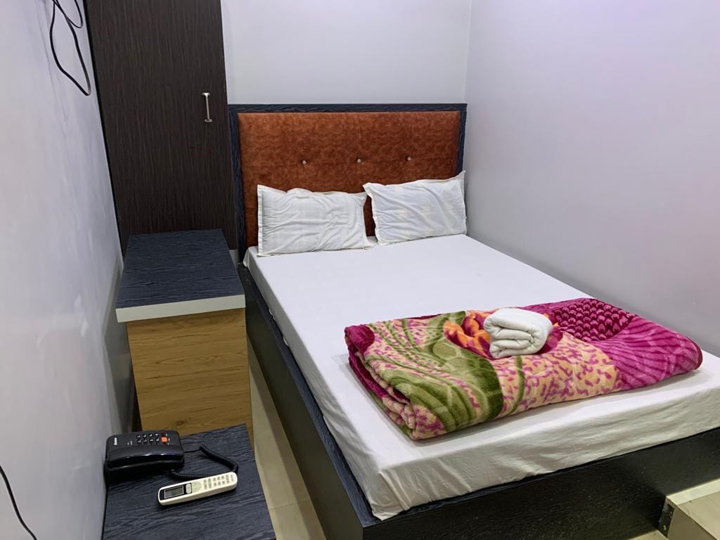 Hotel Dream Star,Guwahati - Tap to explore photos