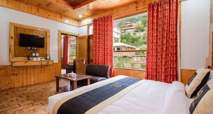 Hotel Cherry Manali Room Type - Family Suite With Balcony Hotel Cherry Manali Room Type - Family Suite With Balcony