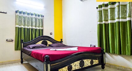 Bacpack Monkey Home Stays Room Type - Cozy Cove