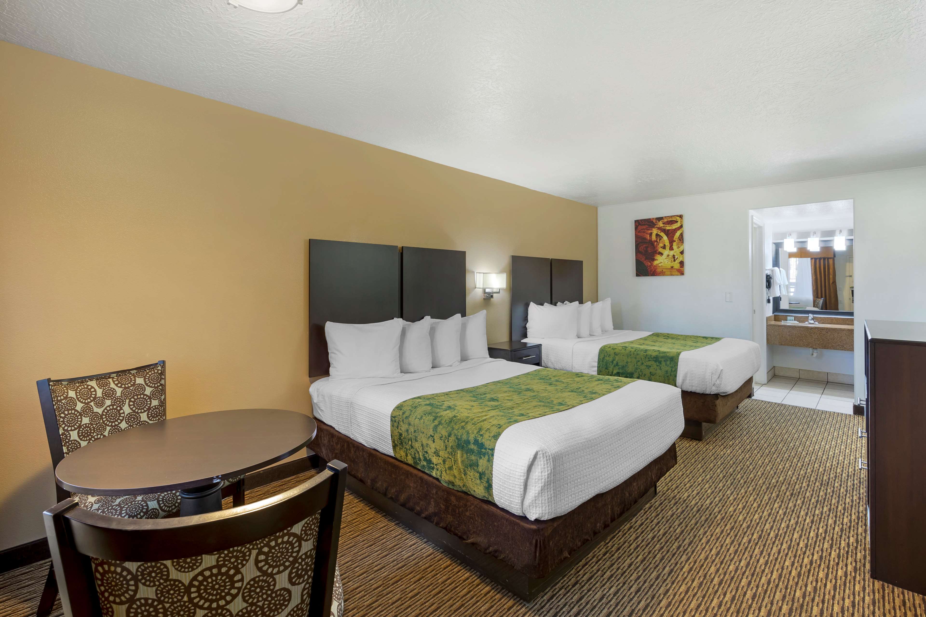 Best Western Mesquite Inn - Tap to explore photos
